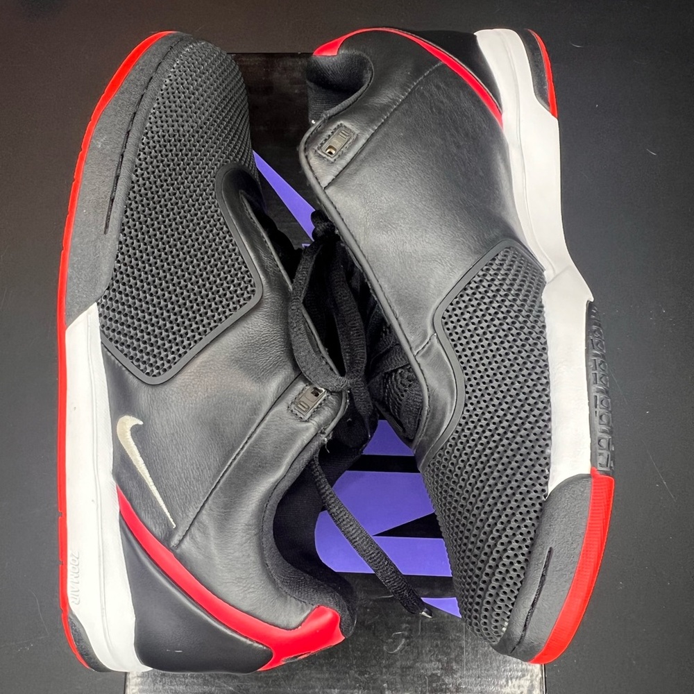 Nike Sb Zoom Tre Black White Sport Red